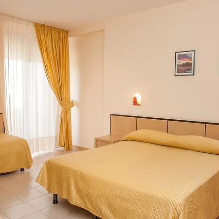 Hotel Cristalda Hotel