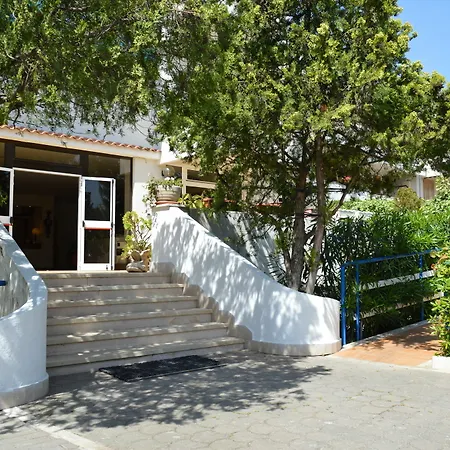 Hotel Cristalda 3*